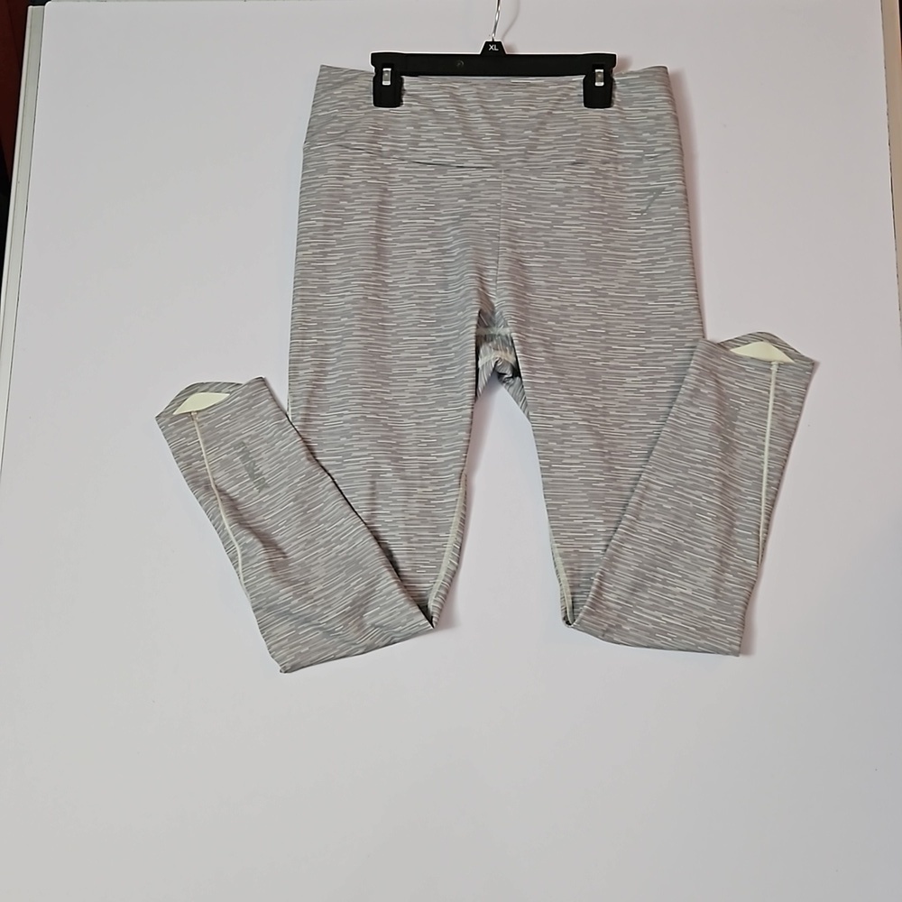 GYMSHARK Leggings  XL Grey Yellow Pre-owned  like new.